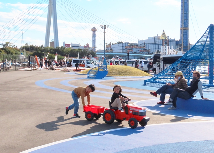 お友達と一緒に遊べます!