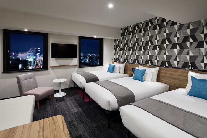 the b 大阪 御堂筋 トリプルルーム