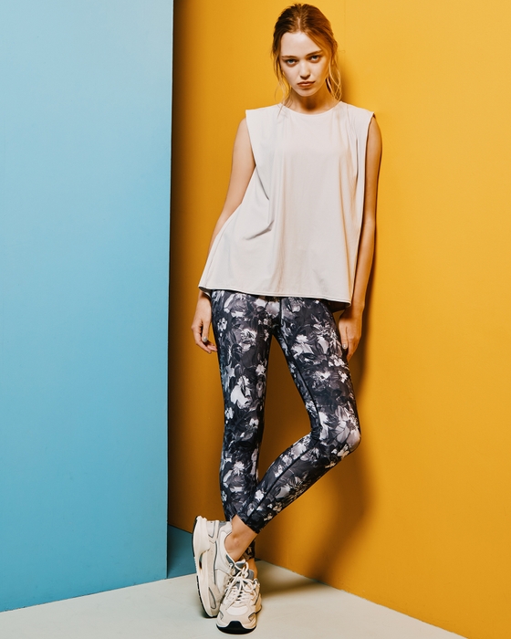 水陸両用ヨガウェア3｜サンアイリゾート