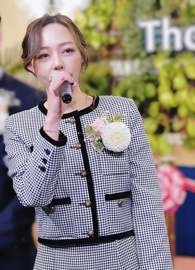 HANA HOSPITALITY株式会社 代表 ガラス・ウー