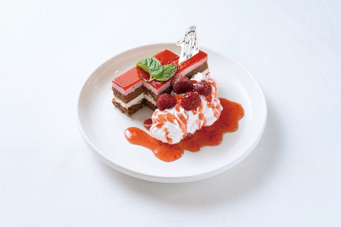 ▲お召し上がりぃぃい!魘夢のホイップベリーケーキ /1,980円(税込)