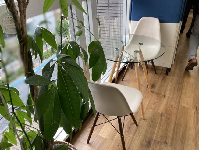 【#居抜きオフィス】オールフローリングのおしゃれフロア!恵比寿エリアの魅力的オフィスが現在募集中