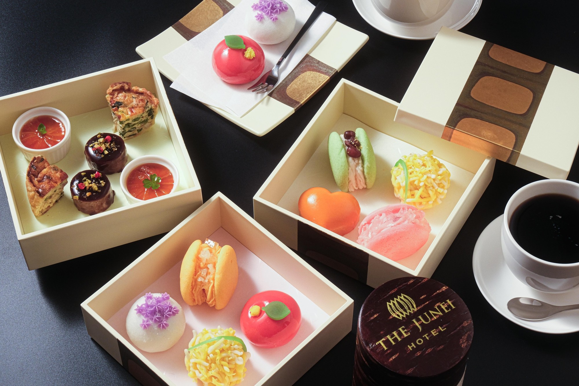 THE JUNEI HOTEL 京都 御所西が「至福の京アフタヌーンティー」を提供開始――京菓子と創作イタリアン共演する特別な客室体験