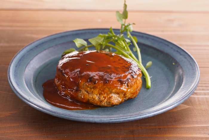 トマトソースハンバーグ