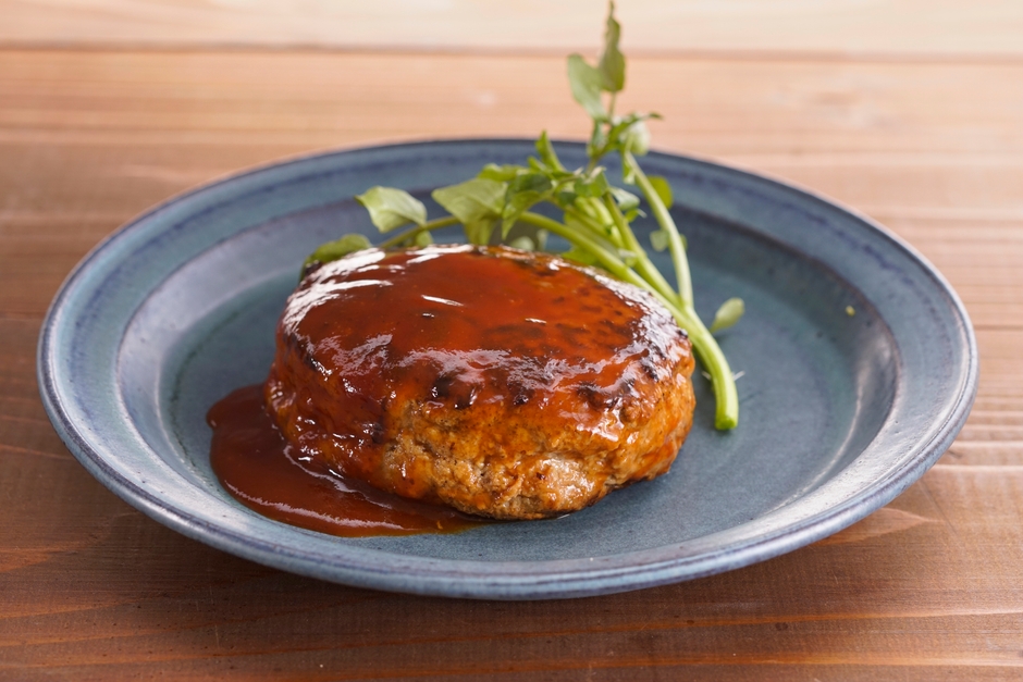 トマトソースハンバーグ