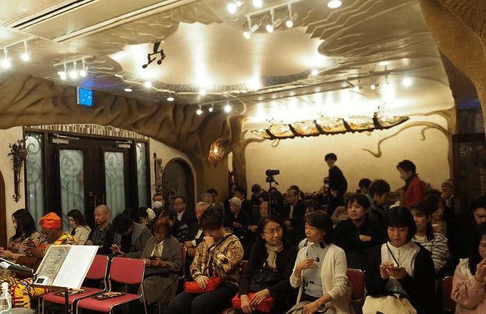 GODプロデュース SIZUKU初のアコースティックワンマンライブ「軌跡と奇跡のハーモニー」が大盛況で終演