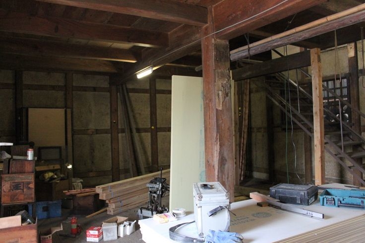 改装中の蔵(内観)2