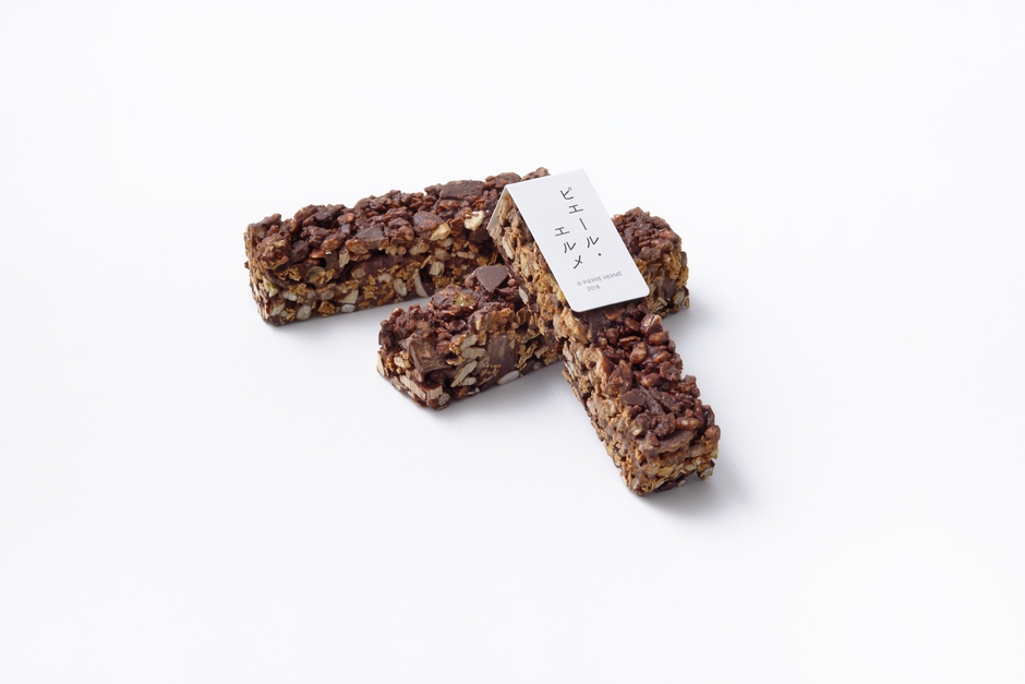 チョコレートのグラノーラバー 540円