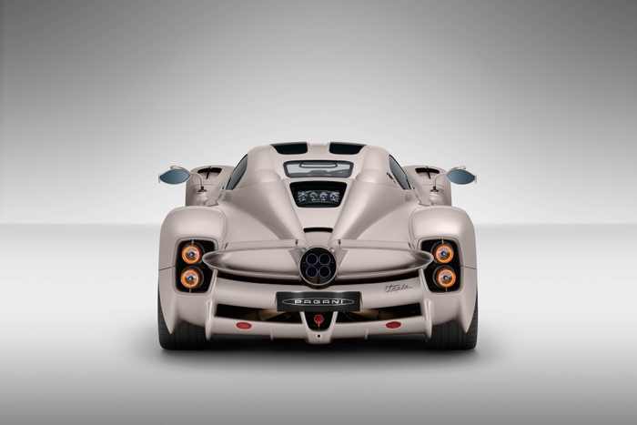 Pagani Utopia(4)