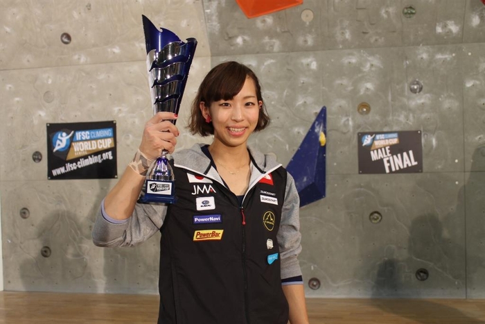 野口啓代選手_2014年ワールドカップ年間総合優勝