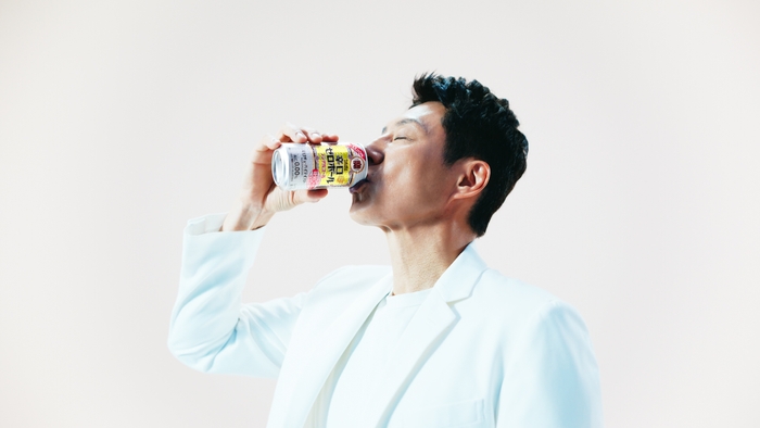 タカラ「辛口ゼロボール」15秒CM「飲んでみます篇」①サムネイル