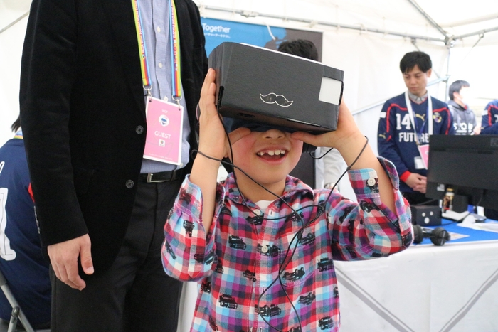 ブラインドサッカーVR体験会のイメージ(フューチャー株式会社主催イベントにて)