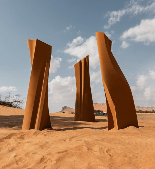 NOMAD - Neda Salmanpour作品 「Sandscapes」