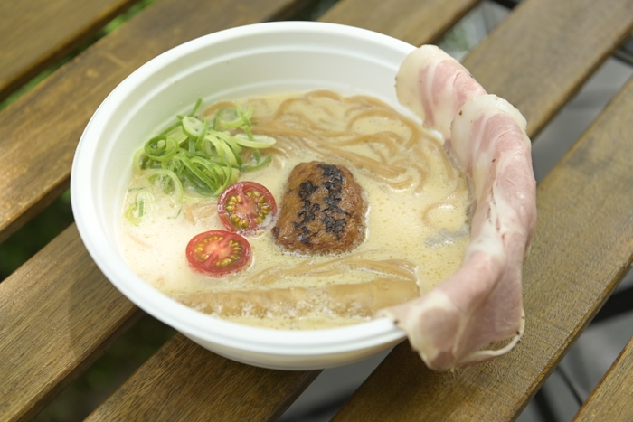 野口太郎ラーメン：アーモンドミルクラーメン