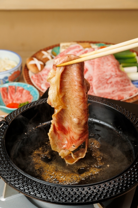 ひろ重で扱う和肉は京都の地酒と相性抜群