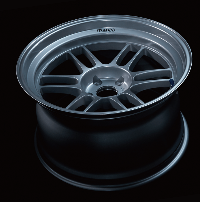 RPF1 RS 迫力のディープリムデザイン