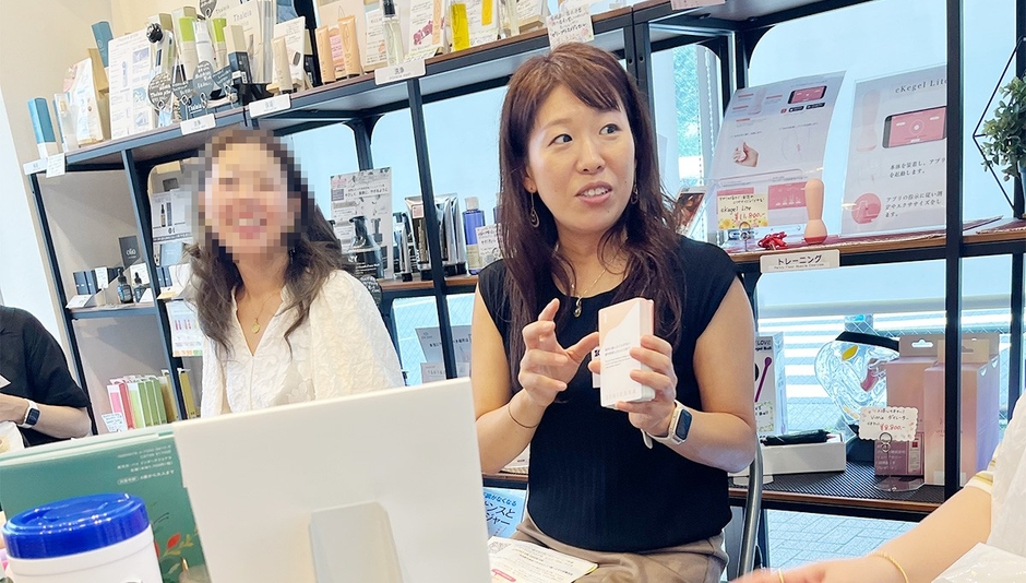 参加者からのお問合せにお答えするICHI BUNNO ICHI代表宮前さん