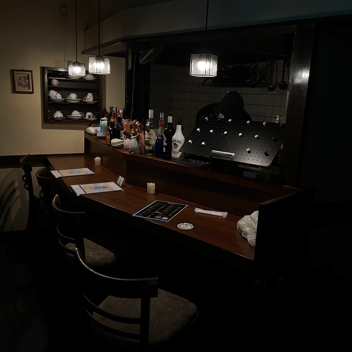 暗闇の奥にはエンドーがスタンバイ