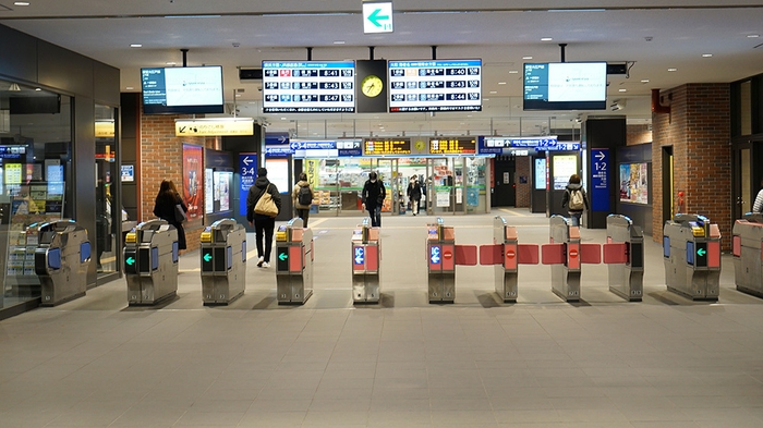 カメラ設置予定の二俣川駅改札口