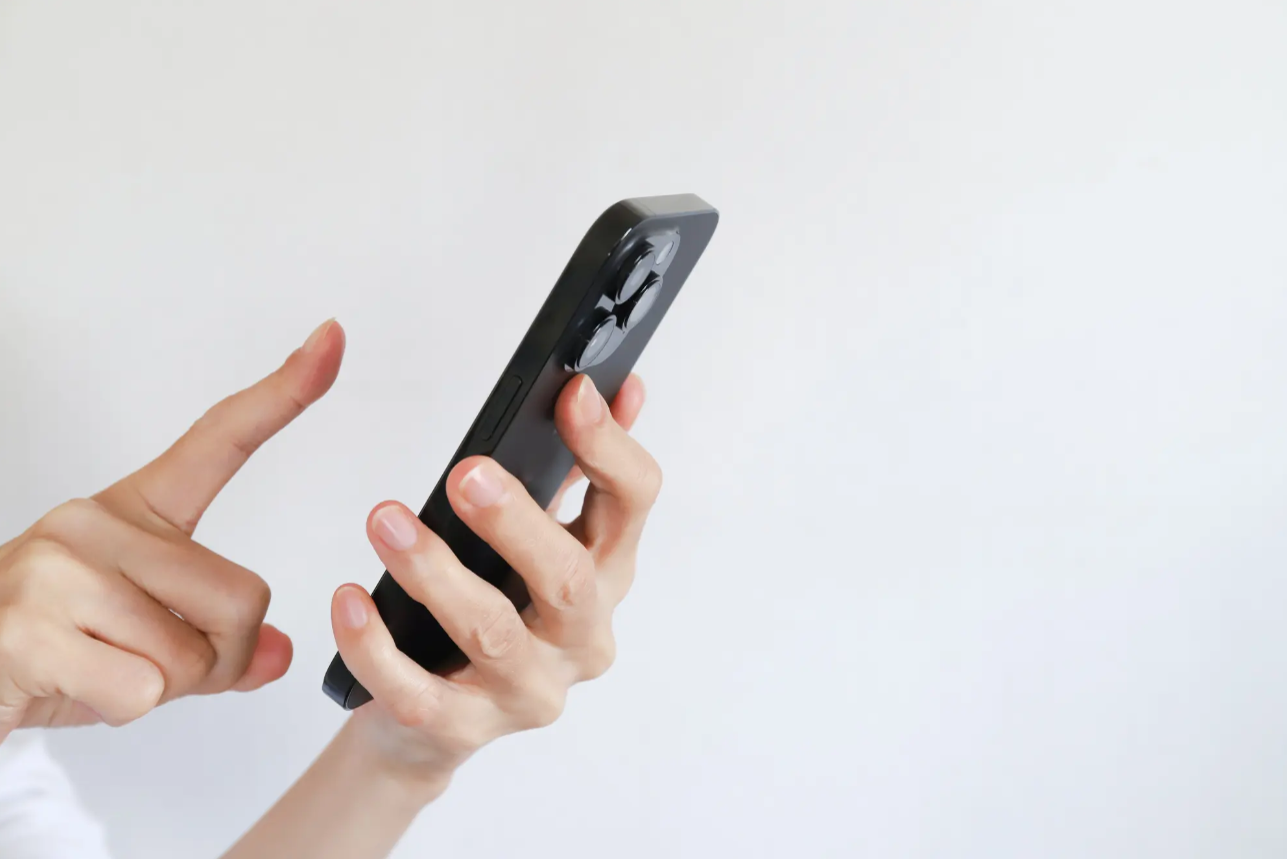 侮辱罪とは？どんな言葉がアウト？成立の要件と実際の事例を解説