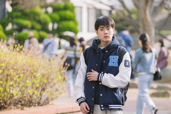 © 2025 HB ENTERTAINMENT All Rights Reserved.