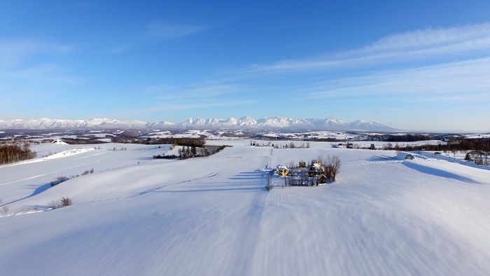 TM & (c)2016 Turner Japan