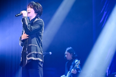 「七海ひろき『One-man LIVE773“Crystal”』(東京・夜公演)」撮影:高田 真希子