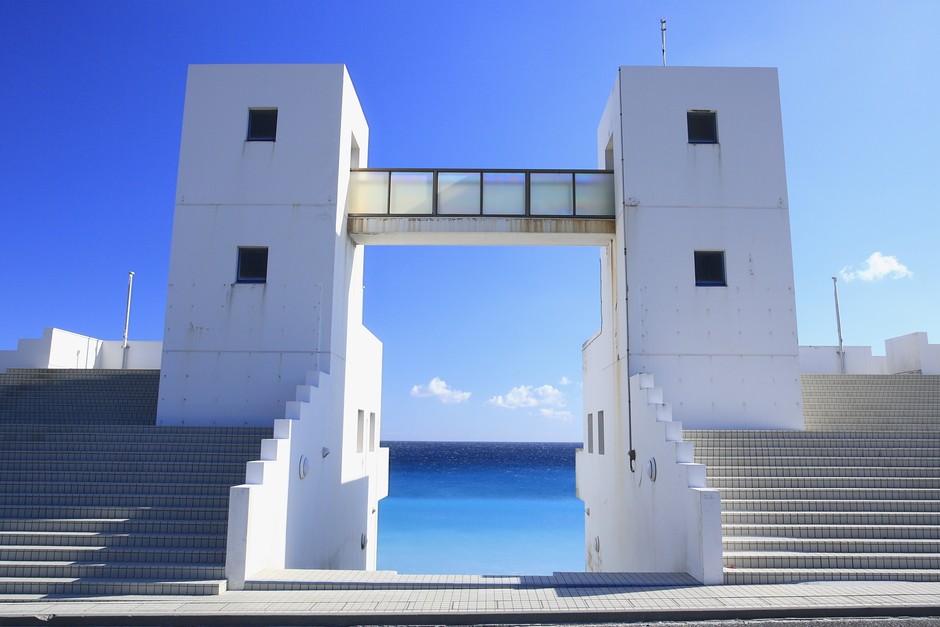 新島 羽伏浦ゲート