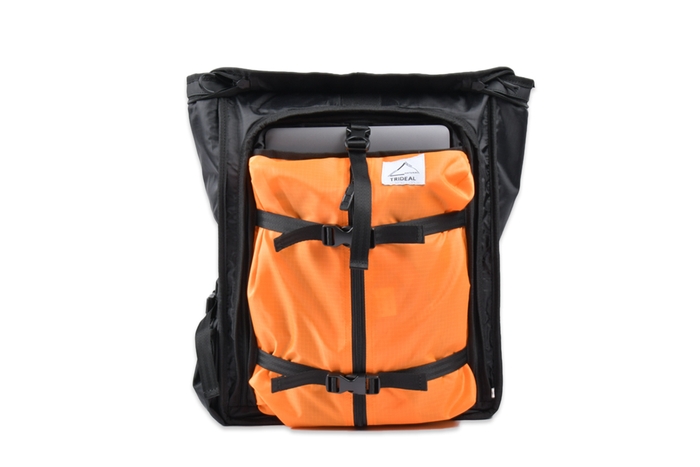 メイン PCポケット