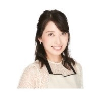 長田絢