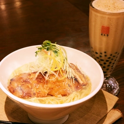 春水堂から台湾式とんかつが丸ごとのった”パーコー麺”新登場！ 『柚子塩排骨(パーコー)麺』が11月20日新発売　 ～汁麺全品でヘルシーな春雨麺のチョイスがスタート～