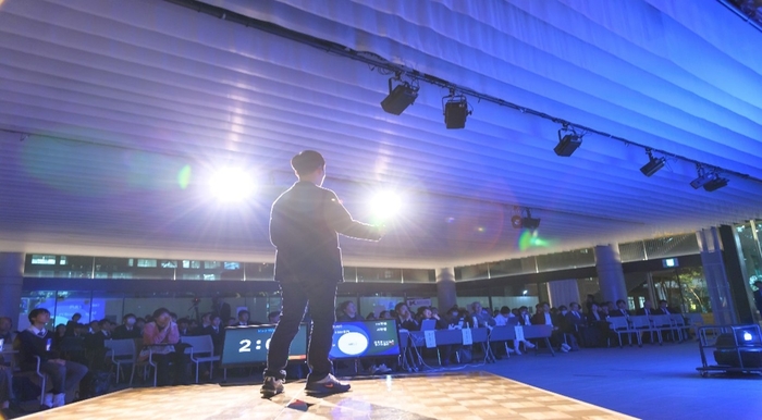 令和5年(2023年)に行った「近大ビジコン2023」の様子