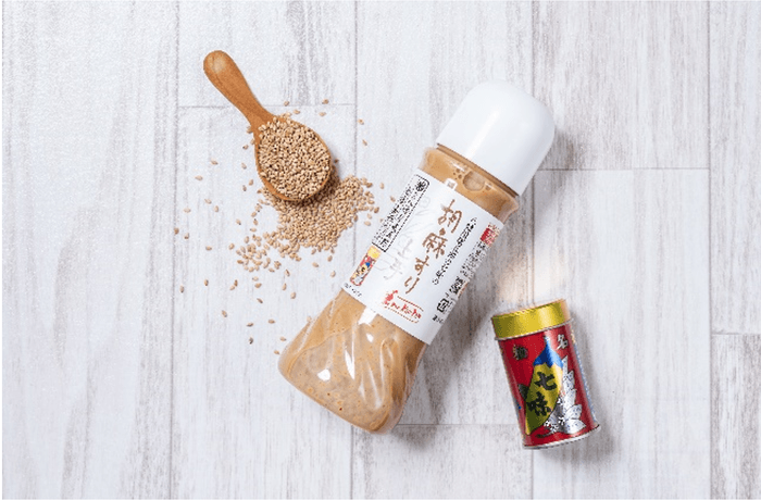 胡麻すり上手ドレッシング(八幡屋礒五郎七味使用)