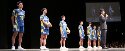 FORVAL BONDS（選手）