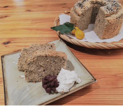 もうひとつのdaidokoro提供メニュー「緑茶塩シフォン」