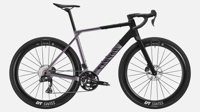 Grail CF SLX 8 Di2 ¥769,000（消費税込み）  8.80kg
