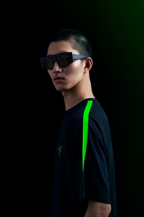 Razersuperfuture Fit Image Dark Lens