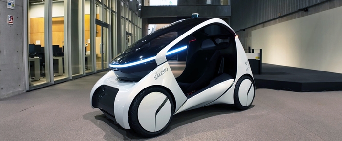 自動運転EV「VISMO」