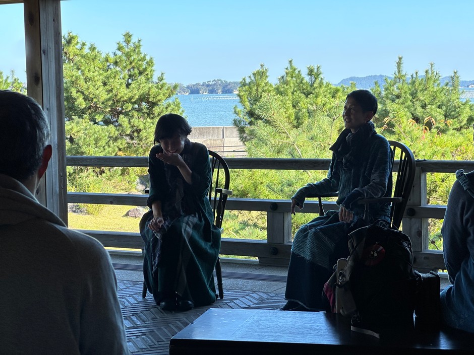秋晴れの松島を望む空間で開催されました