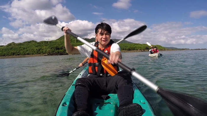 ウ離島　カヌー