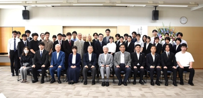 【名城大学】創設された「長谷川士郎奨学金」の授与式を開催　野依良治・学士院長が記念講演