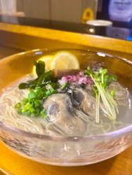 牡蠣の栄養で猛暑を乗り切る！ 横浜「Oyster Lab」が夏の冷たい新作 「牡蠣塩冷やしラーメン」を8月限定で提供開始！