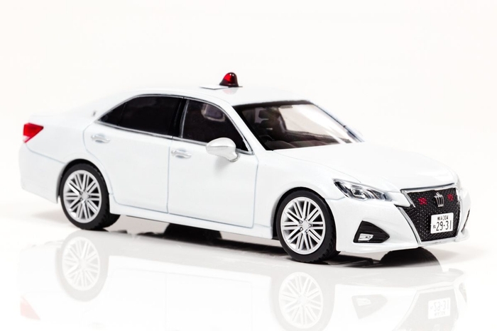 神奈川県警察覆面:右前