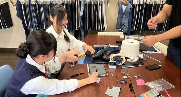 　「世界バラ会議福山大会記念事業」申請に向けた打ち合わせの様子