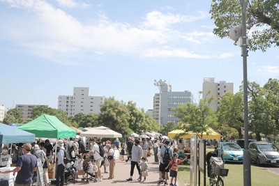 湊川公園手しごと市　風景(1)