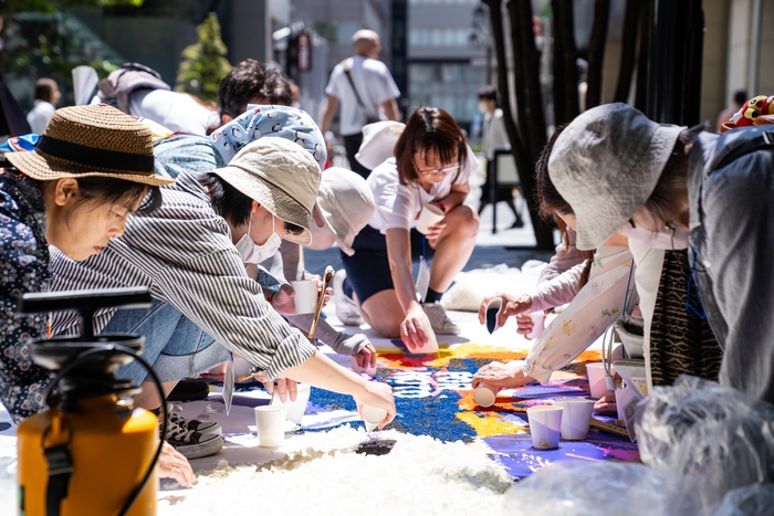 インフィオラータ制作風景