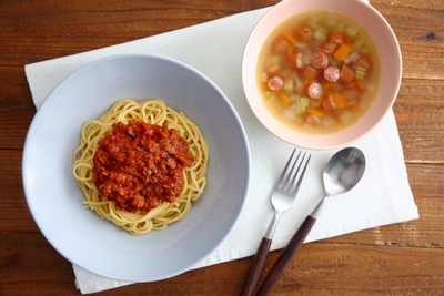 ミートソーススパゲティ&野菜スープ