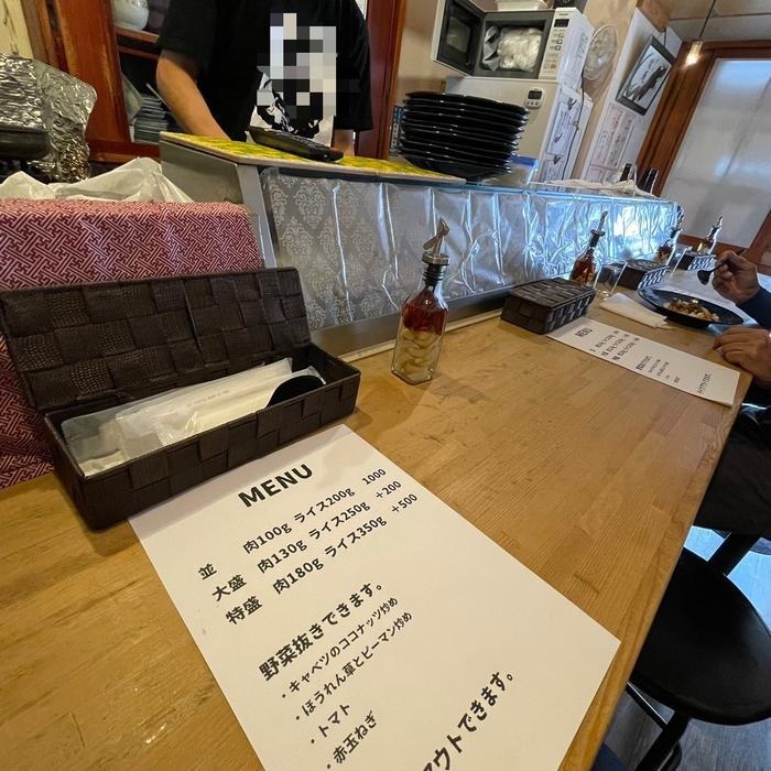 店内カウンター