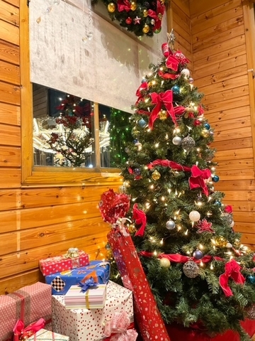 ■サンタさんと写真を撮ろう!