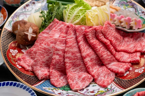 すき焼き・しゃぶしゃぶで使用するこだわりの近江牛